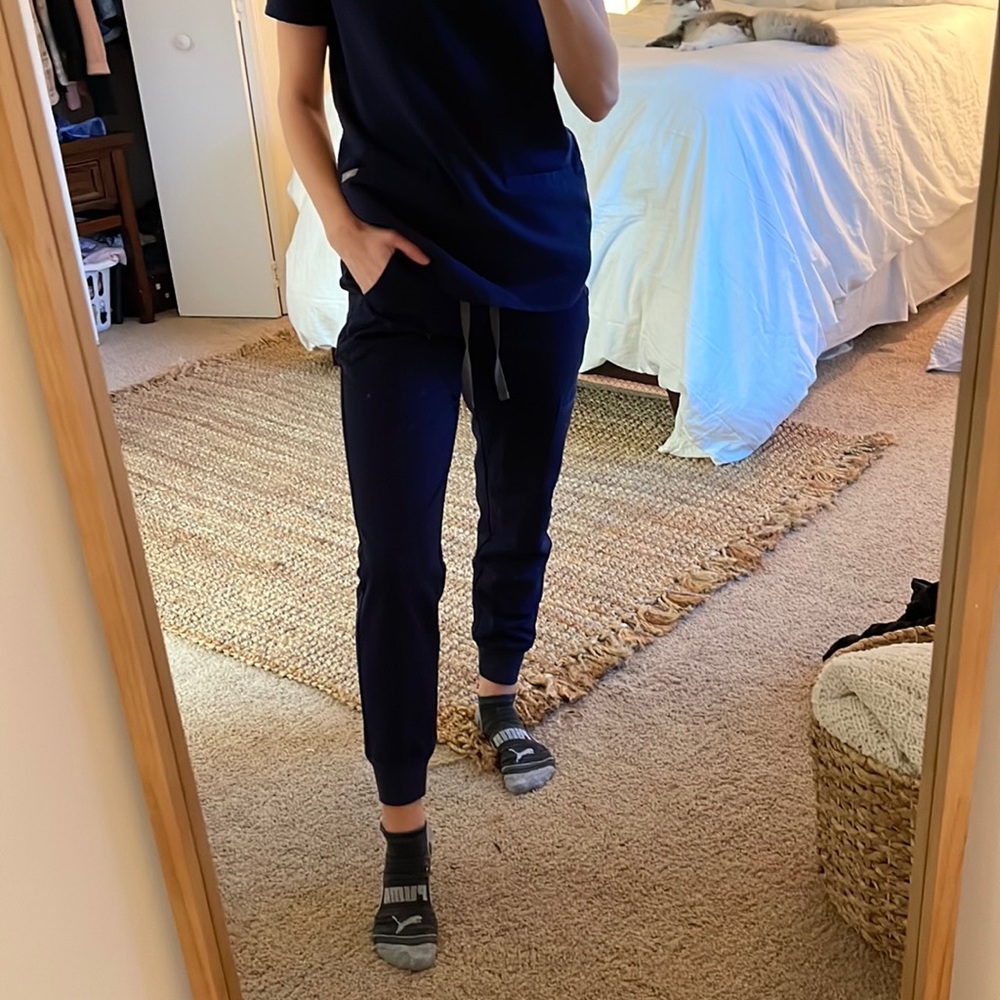 Figs scrub pants navy XS / P joggers
